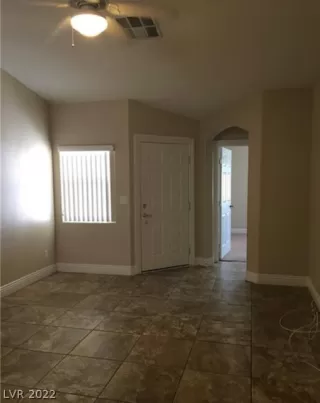 Photo #6: 2413071 Listing 