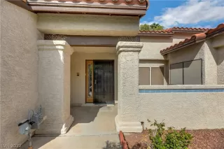 Photo #2: 2413130 Listing