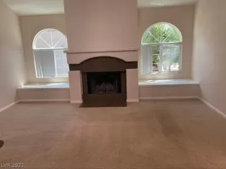 Photo #3: 2413297 Listing 