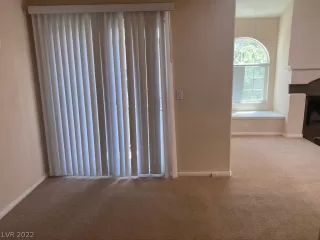 Photo #6: 2413297 Listing 