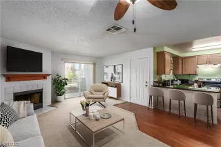 Photo #3: 2413339 Listing 
