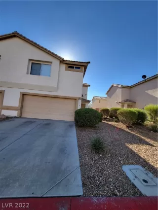 Photo #1: 2413357 Listing 