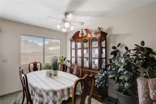 Photo #4: 2413530 Listing 