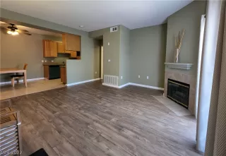 Photo #1: 2413647 Listing