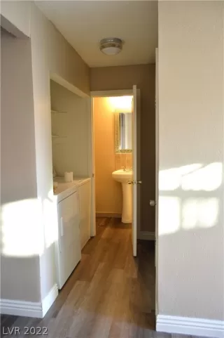 Photo #5: 2413701 Listing 