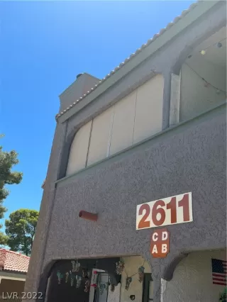 Photo #1: 2413742 Listing