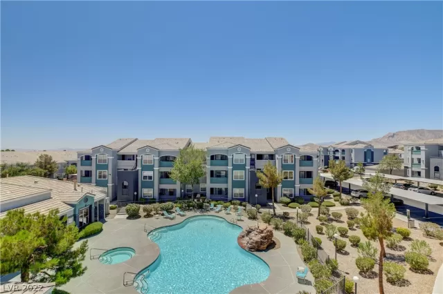 MLS: 2413970 Condo For Sale