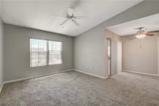 Photo #4: 2413970 Listing