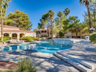 Photo #1: 2414030 Listing 