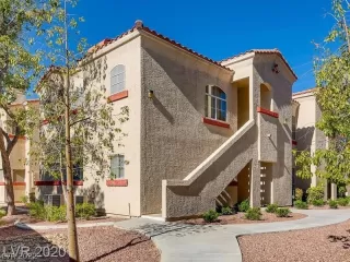 Photo #4: 2414030 Listing 