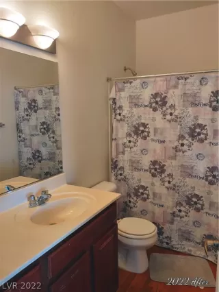 Photo #6: 2414100 Listing