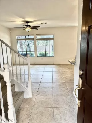 Photo #6: 2414115 Listing 