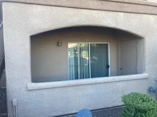 Photo #1: 2414116 Listing