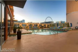 Photo #6: 2414133 Listing 