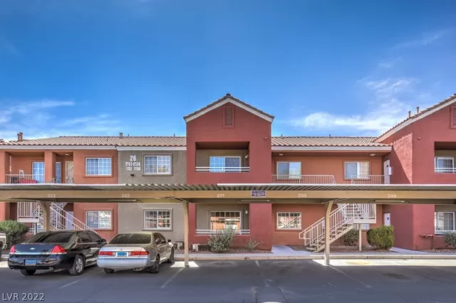 MLS: 2414166 Condo For Sale