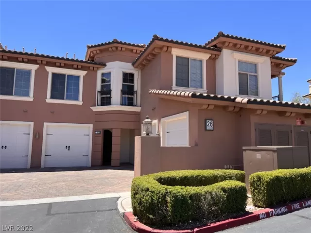 MLS: 2414167 Condo For Sale