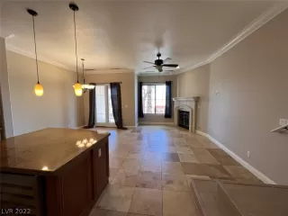 Photo #3: 2414167 Listing 