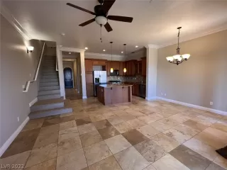 Photo #6: 2414167 Listing 