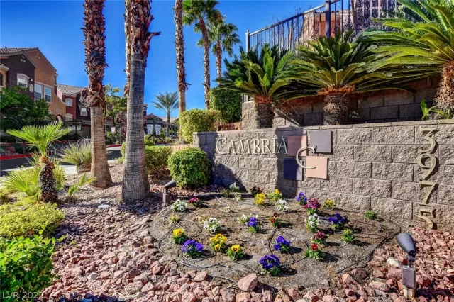 MLS: 2414174 Condo For Sale