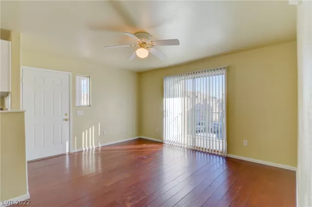 MLS: 2414251 Condo For Sale