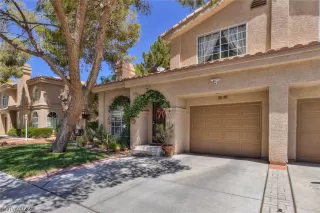 Photo #2: 2414280 Listing