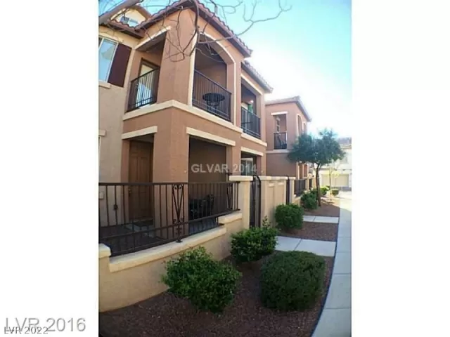 MLS: 2414291 Condo For Sale