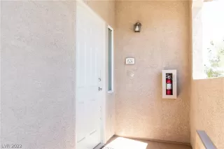 Photo #1: 2414295 Listing