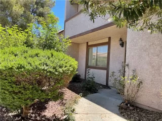 Photo #1: 2414421 Listing