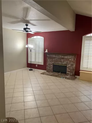 Photo #2: 2414427 Listing 