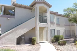 Photo #1: 2414472 Listing 