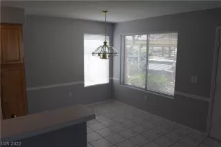 Photo #5: 2414472 Listing 