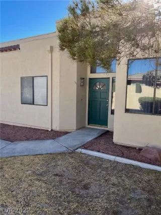 Photo #2: 2414502 Listing 