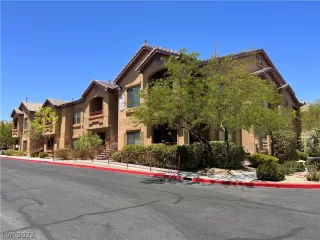 Photo #3: 2414513 Listing 