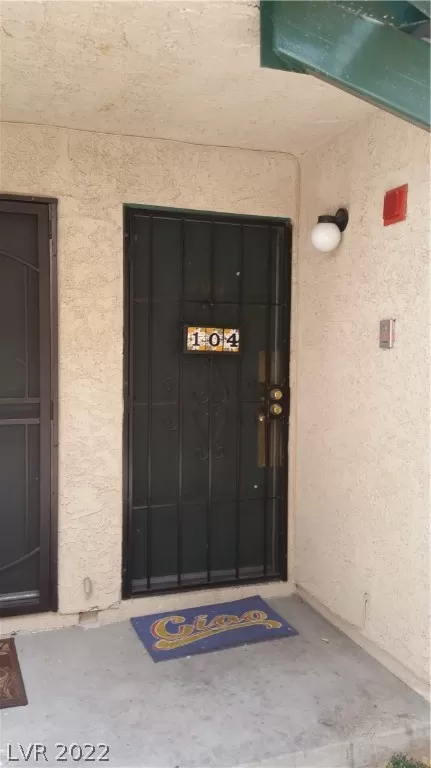 MLS: 2414535 Condo For Sale