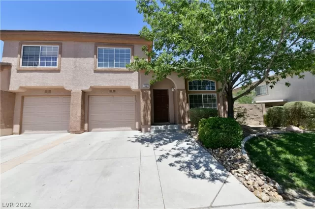 MLS: 2414674 Condo For Sale