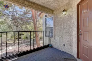 Photo #3: 2414752 Listing