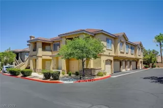 Photo #2: 2414759 Listing 