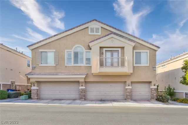 MLS: 2414950 Condo For Sale