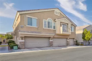 Photo #1: 2414950 Listing