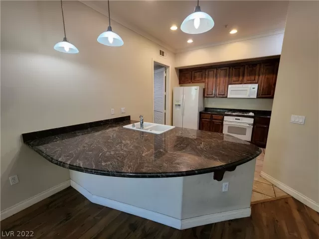 MLS: 2414956 Condo For Sale