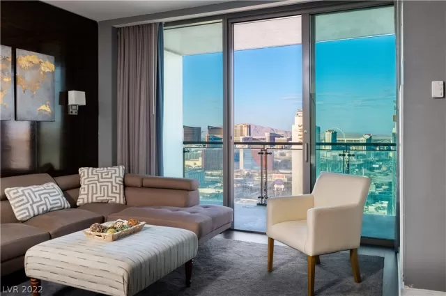 MLS: 2415198 Condo For Sale