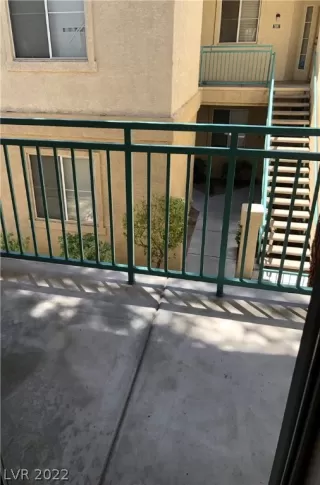Photo #3: 2415221 Listing 