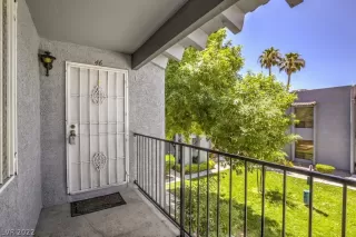 Photo #3: 2415222 Listing