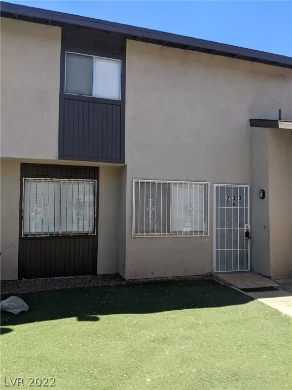 MLS: 2415242 Condo For Sale