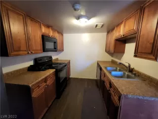 Photo #1: 2415261 Listing