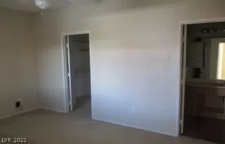 Photo #2: 2415282 Listing