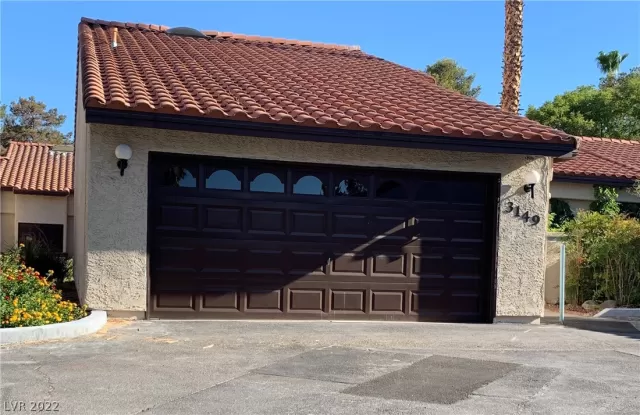 MLS: 2415283 Condo For Sale