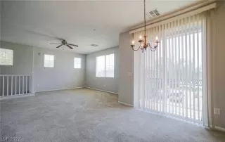 Photo #3: 2415354 Listing