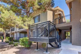 Photo #1: 2415370 Listing