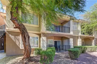 Photo #2: 2415370 Listing